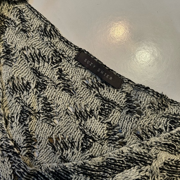 Suzy shier knitted sweater - Picture 2 of 3